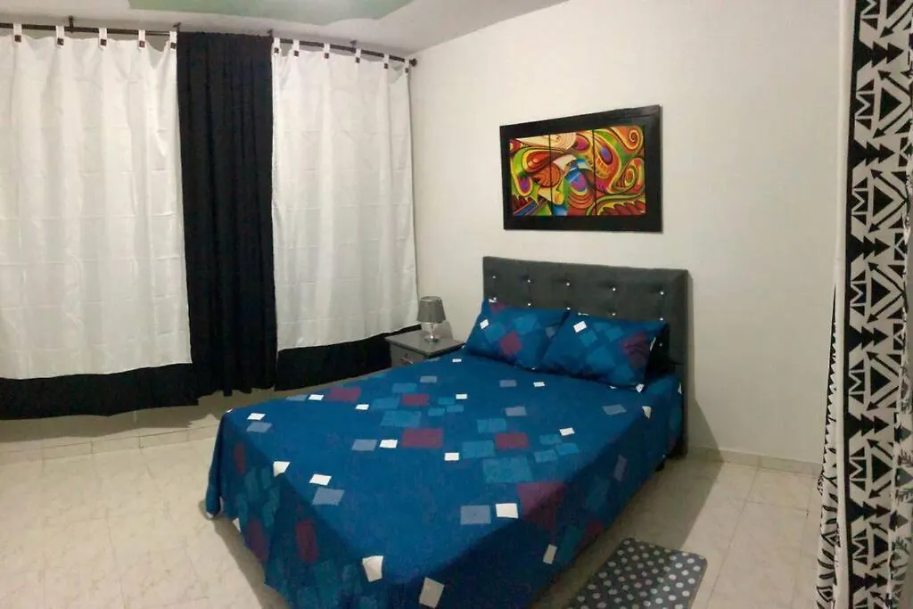Apartamento Con Buena Ubicacion Para Familia Grande Cali