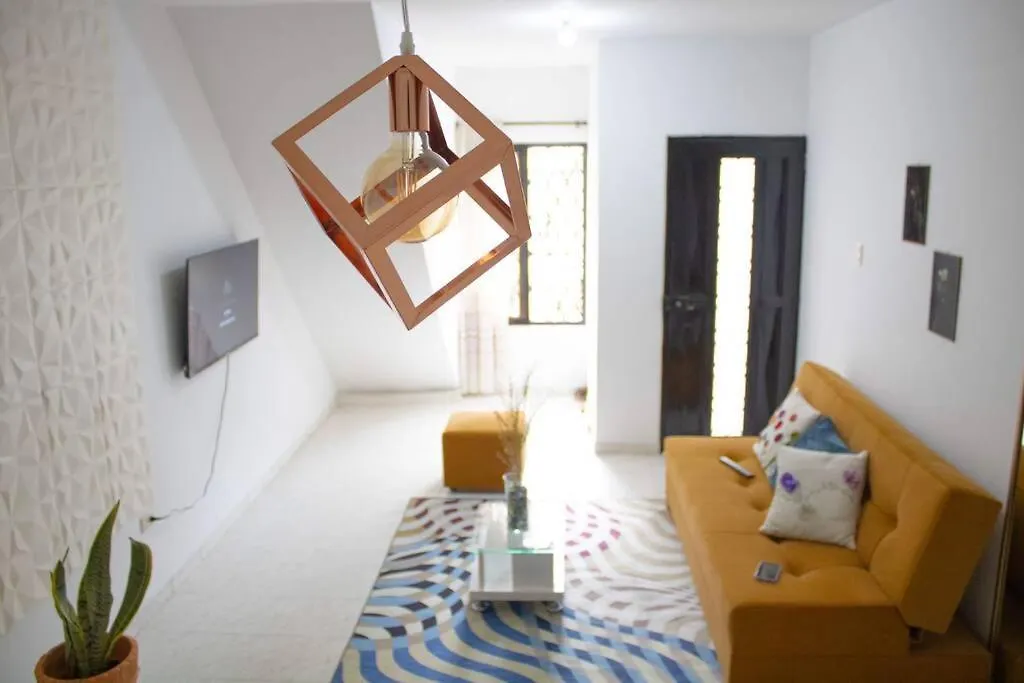 Apartamento Con Buena Ubicacion Para Familia Grande Cali