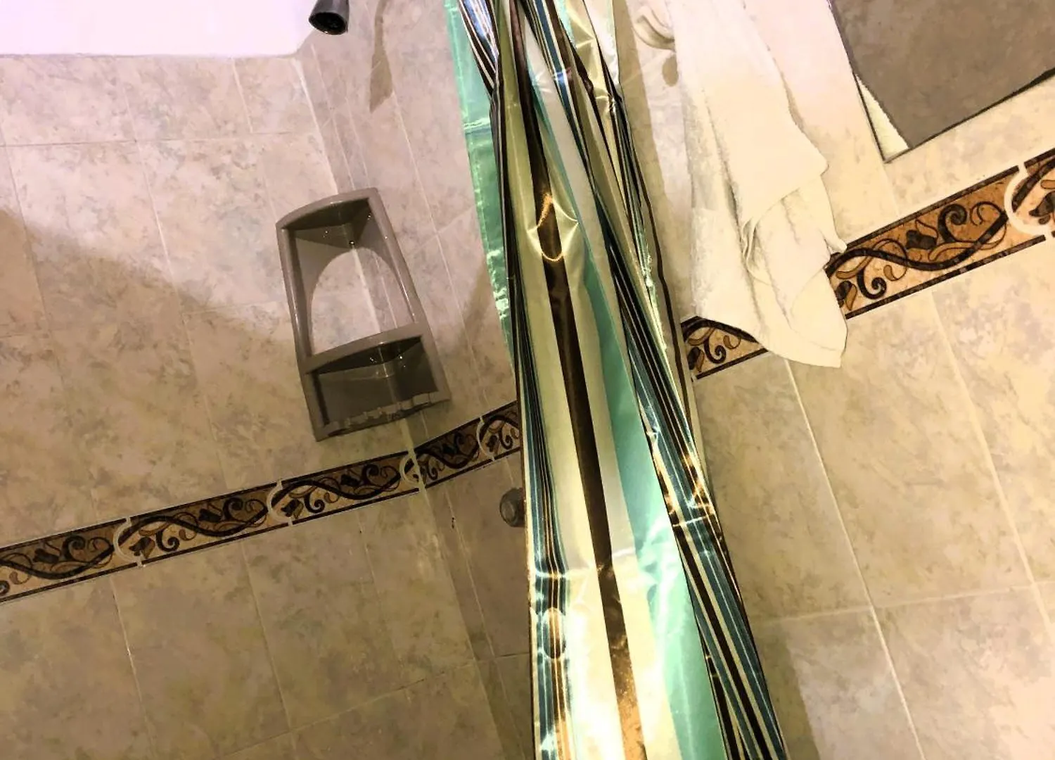 Apartamento Con Buena Ubicacion Para Familia Grande Cali